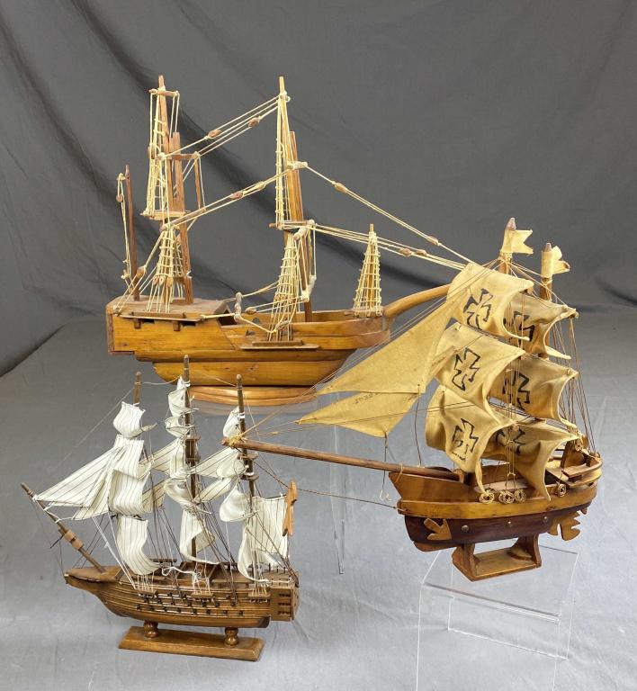 3 Vintage Folk Art Wooden Model Ships (1 of 8)