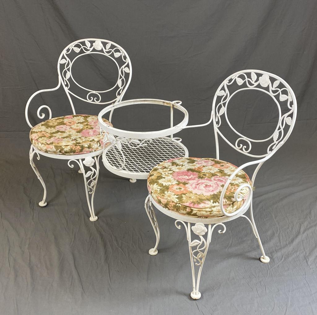 Woodard Chantilly Rose Wrought Iron Tete A Tete