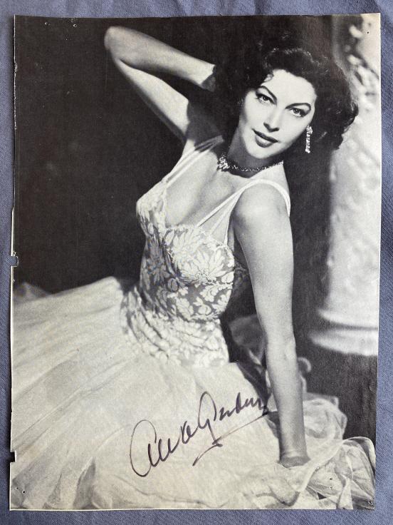 Ava Gardner Autographed Magazine Photo (1 of 3)