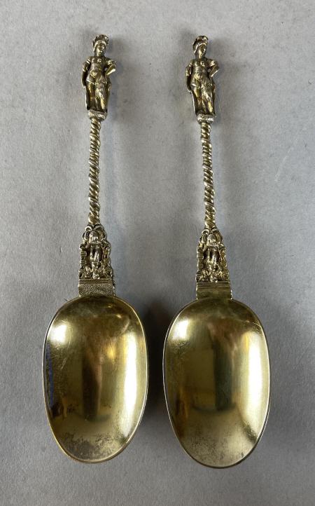 2 Sterling Silver Edward Pairpoint Figural Spoons (1 of 5)