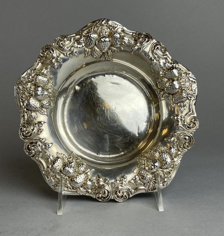 Woodside Sterling Strawberry Repousse Wine Coaster: Woodside sterling silver strawberry repousse wine coaster. 7-1/4" diameter. Total weight is 131 grams.