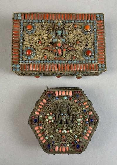 Two Handmade Tibet Nepalese Brass Boxes (1 of 12)