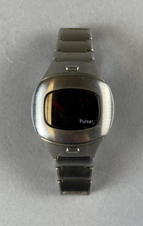 Pulsar Digital Stainless Steel Executive Watch (1 of 4)