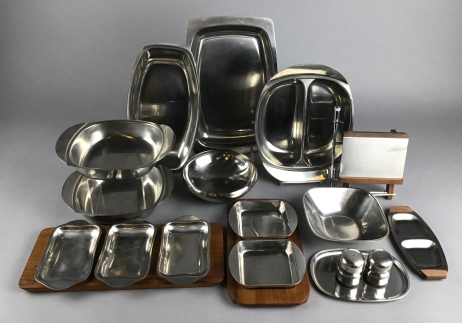 Midcentury Modern Stainless & Teak Serving Pieces (1 of 8)