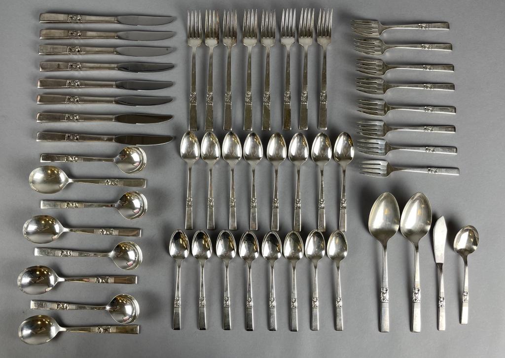 Oneida Silver Plate "Morning Star" Flatware (1 of 12)