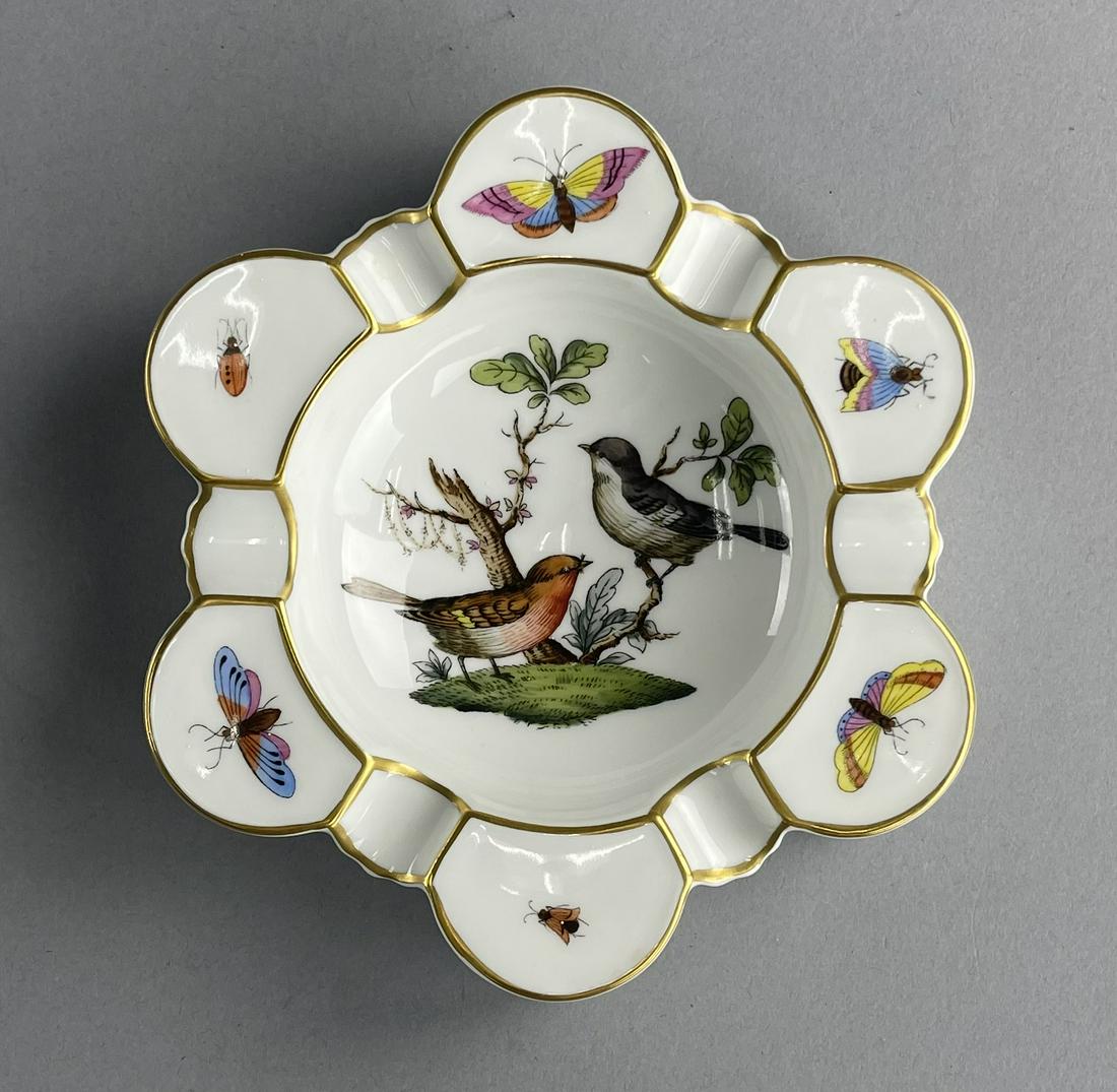 Herend hvngary hand painted1718.45RO-