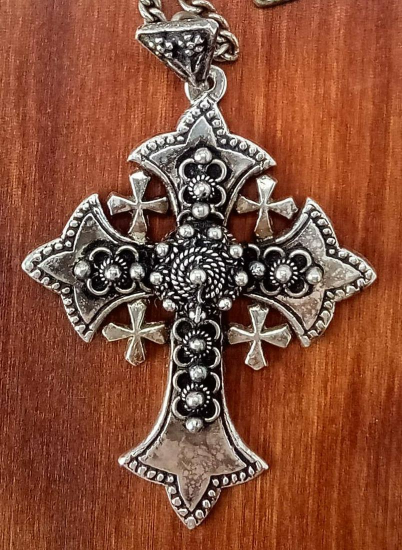 Guy Vidal Jerusalem Crucifix Pendant Necklace (1 of 4)