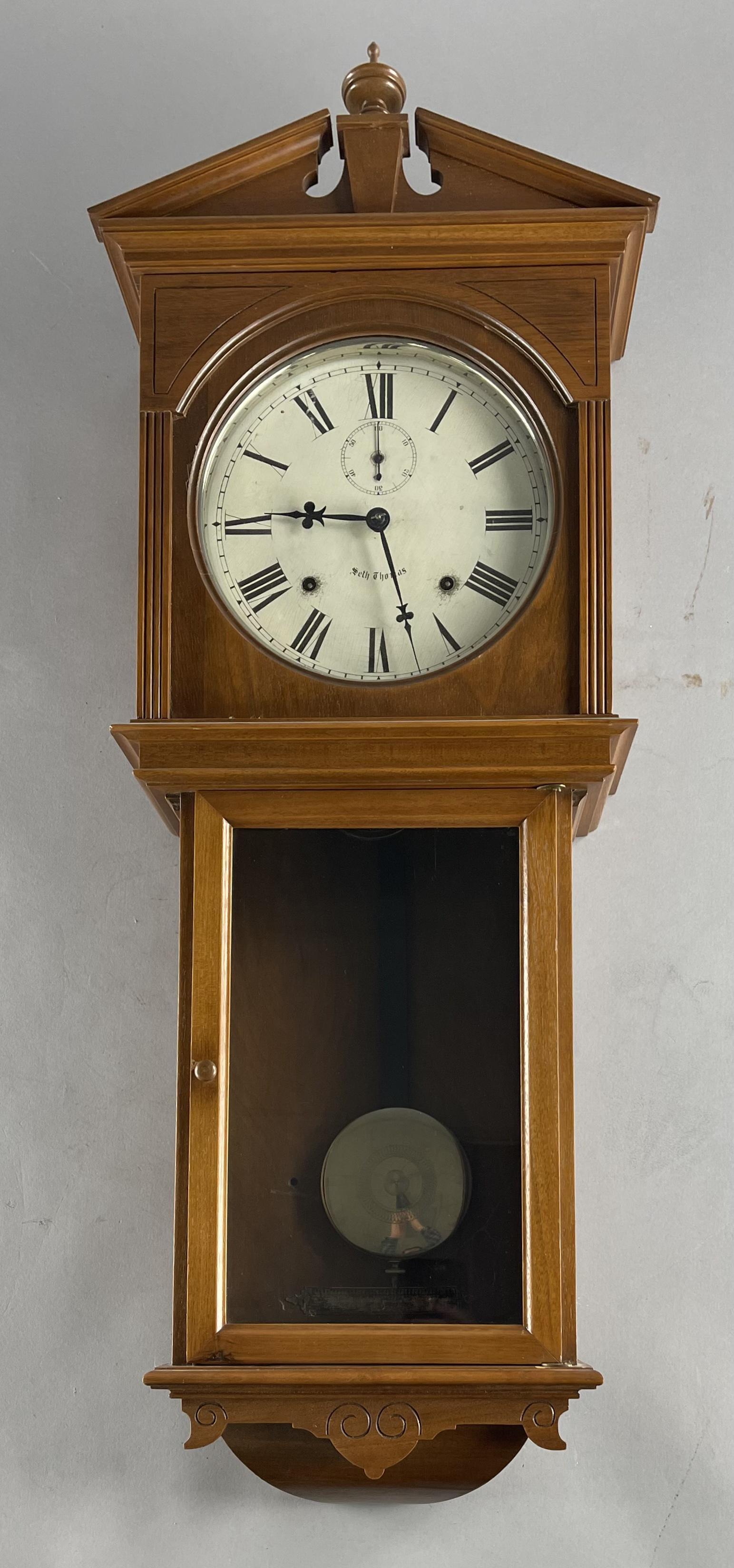 Seth Thomas Umbria Walnut  Wall Clock (1 of 8)