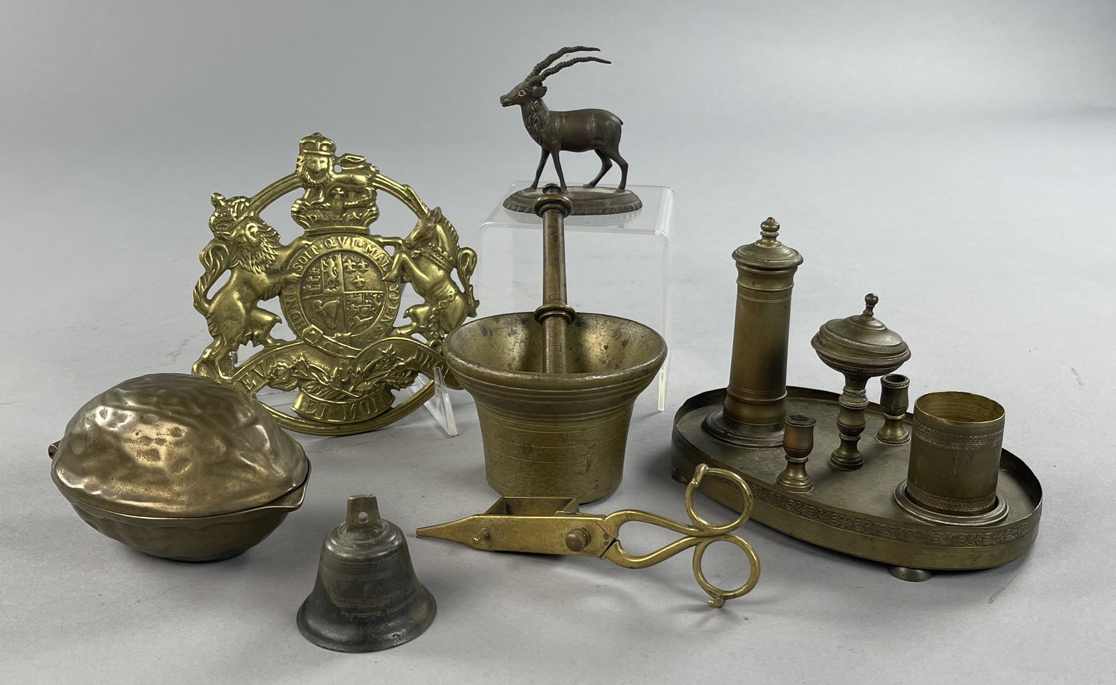 Seven Decorative Antique/Vintage Brass Objects (1 of 13)