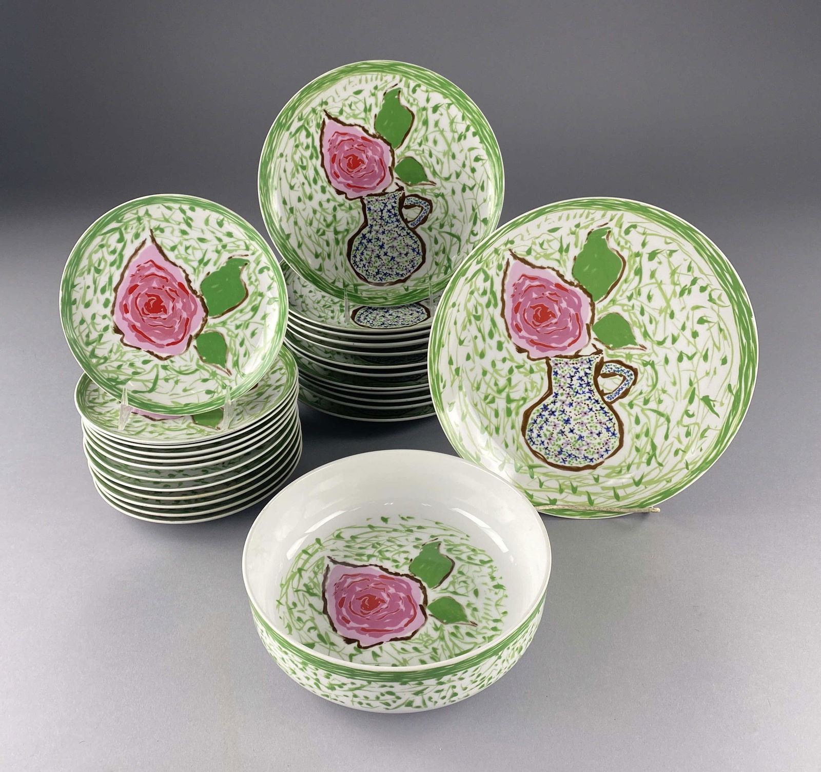 Gloria Vanderbilt Porcelain Dinnerware Set for 12 (1 of 9)
