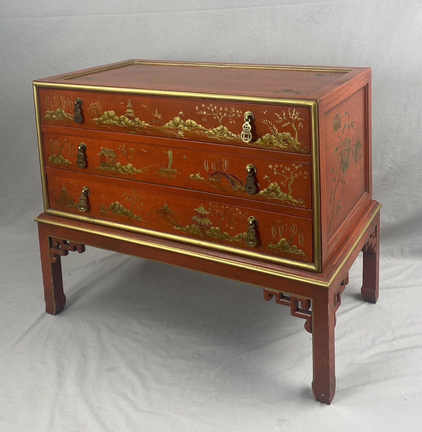 Red Lacquer Parcel Gilt Chinoiserie Chest (1 of 8)
