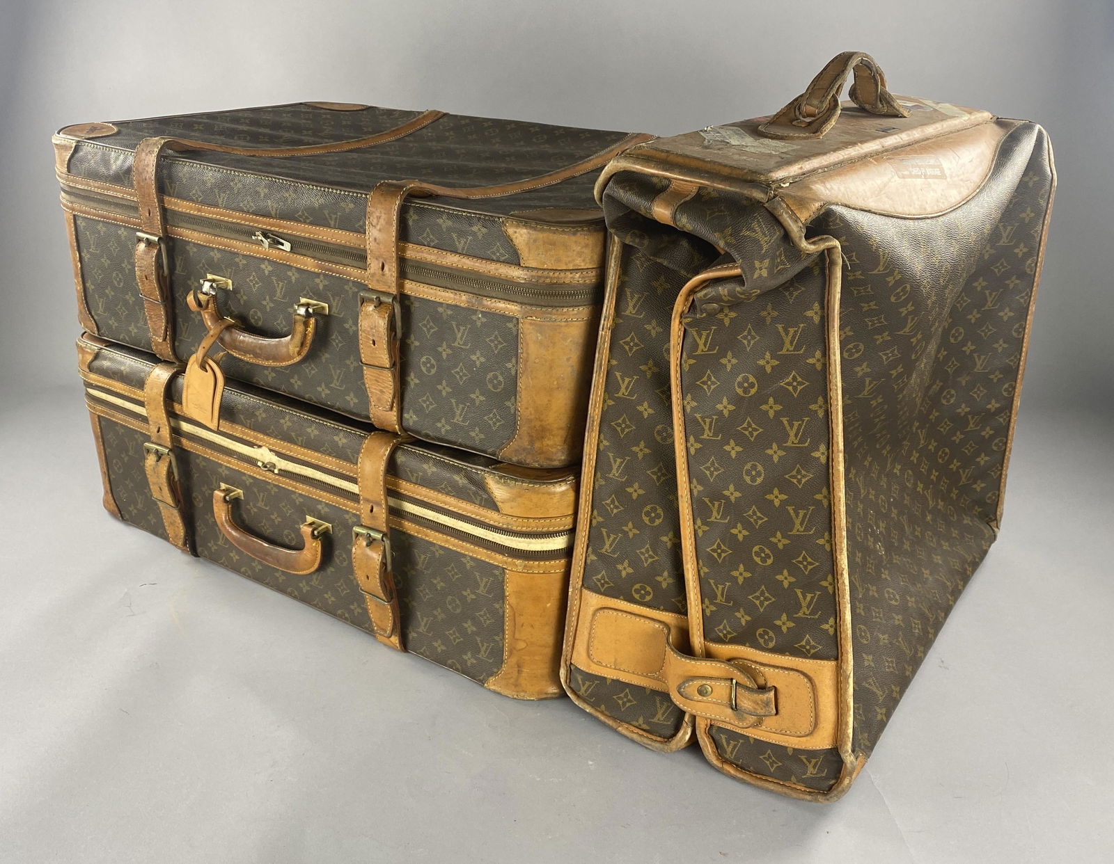 3 Pieces Louis Vuitton Vintage Luggage (1 of 20)