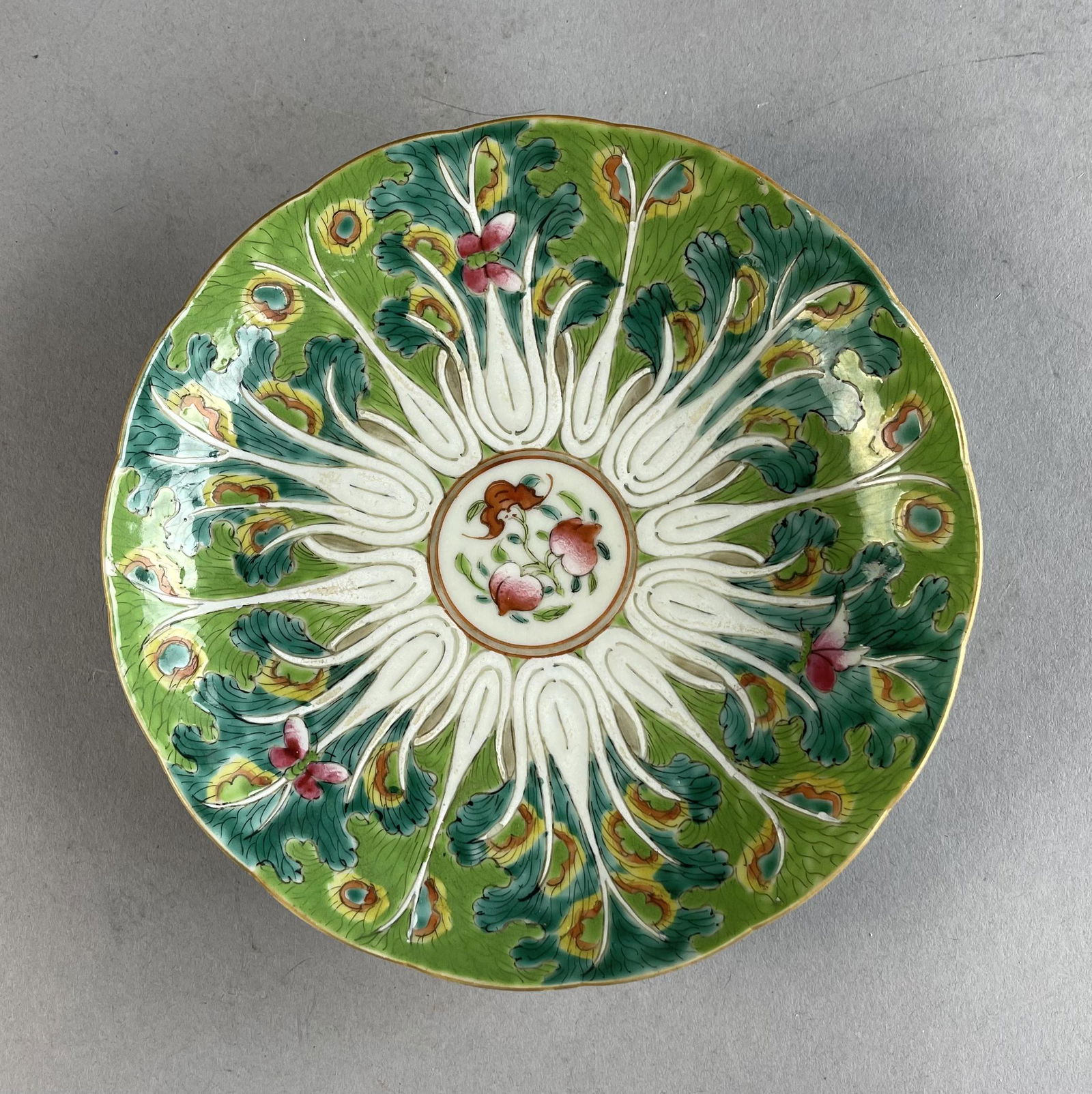 Chinese Export Cabbage Leaf Plate Marked (1 of 3)