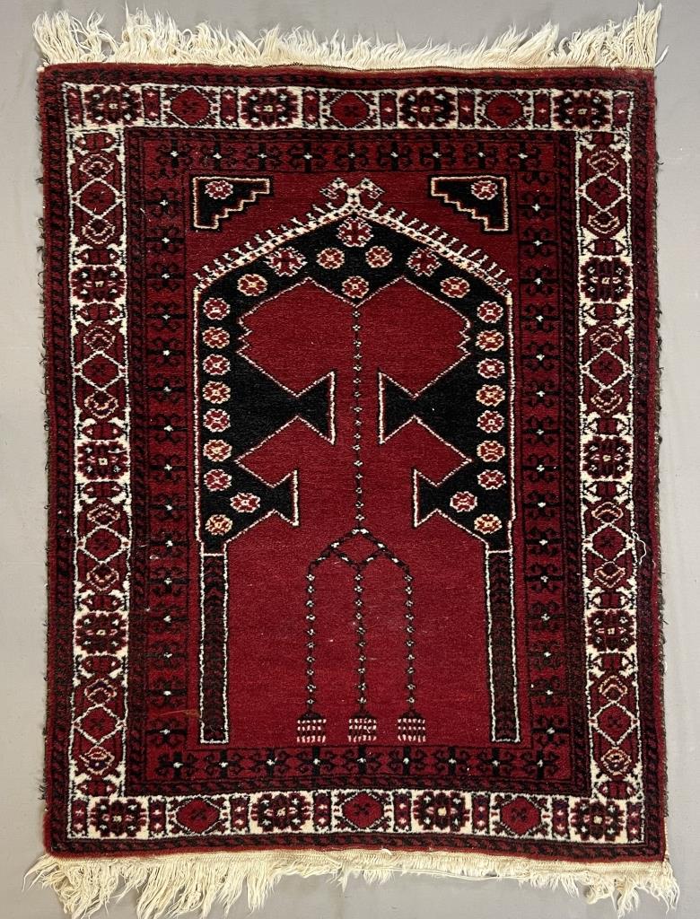 Persian Hand Made Wool Prayer Rug 4'-1" x 3'-3" (1 of 4)