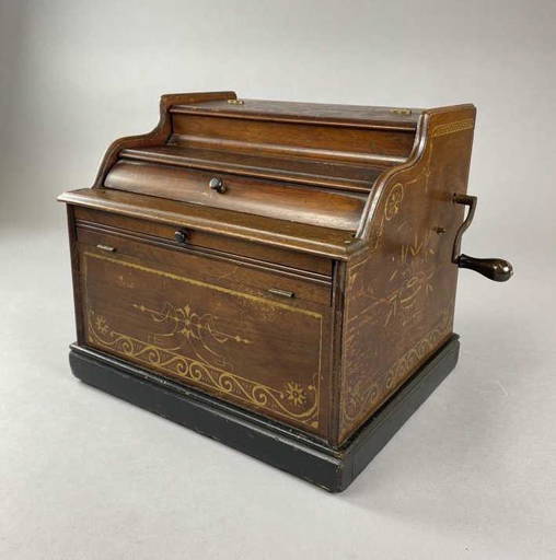 Improved Celestina Hand Crank Roller