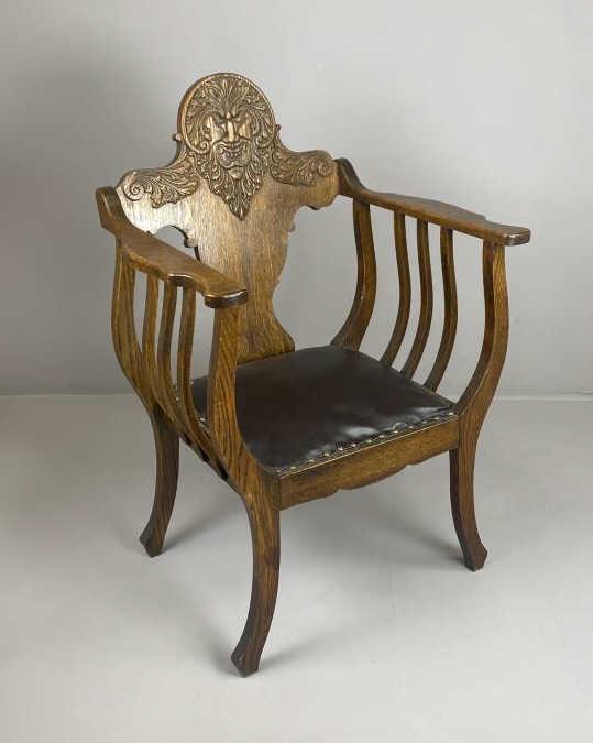 Quarter Sawn Oak Northwind Pressed Back Chair (1 of 5)