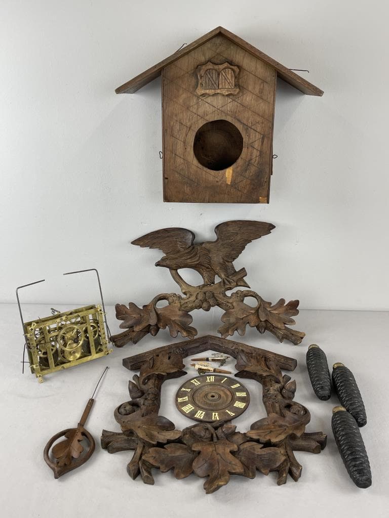Eagle/Oak Leaf Motif Cuckoo Clock Parts or Repair (1 of 15)