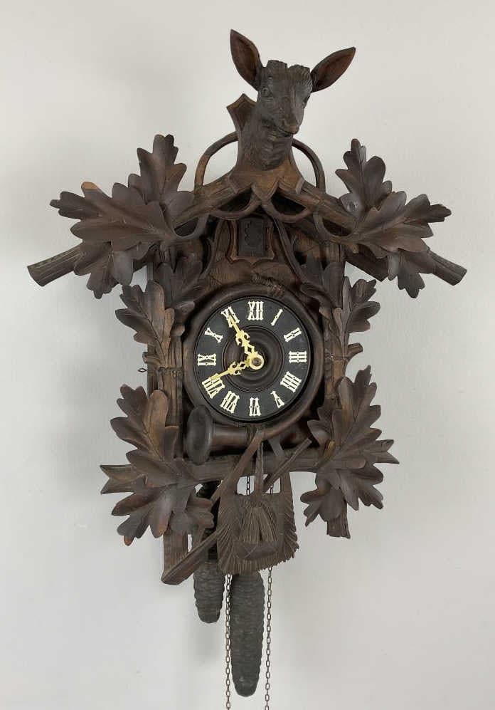 G.K. 30 Hour Hunters Motif Cuckoo Clock (1 of 18)
