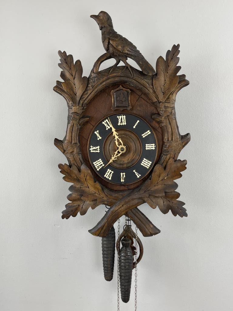Single Shield Bird/Oak Leaf Motif Cuckoo Clock (1 of 15)