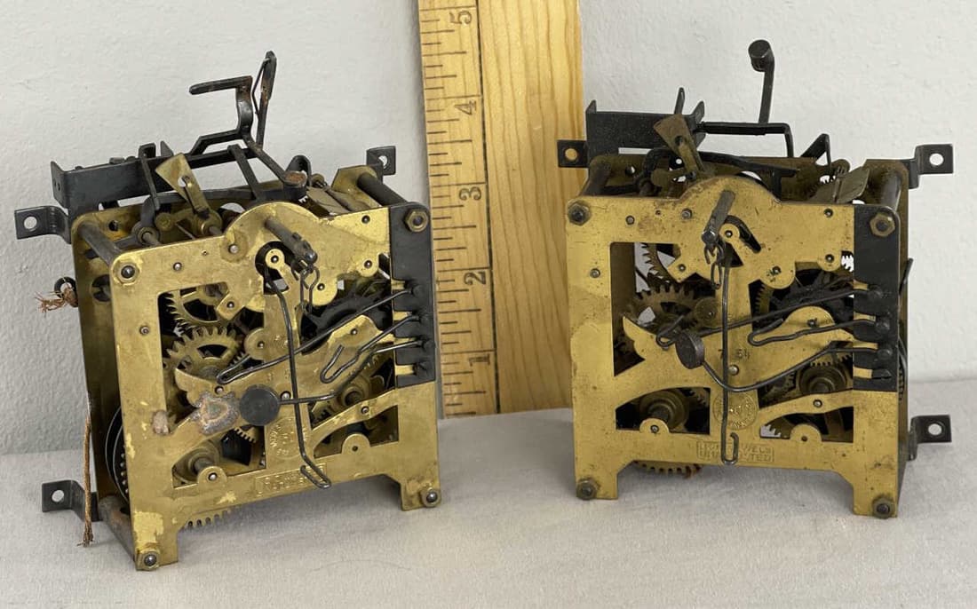 Jahresuhren Fabrik Brass Cuckoo Clock Movements Auction