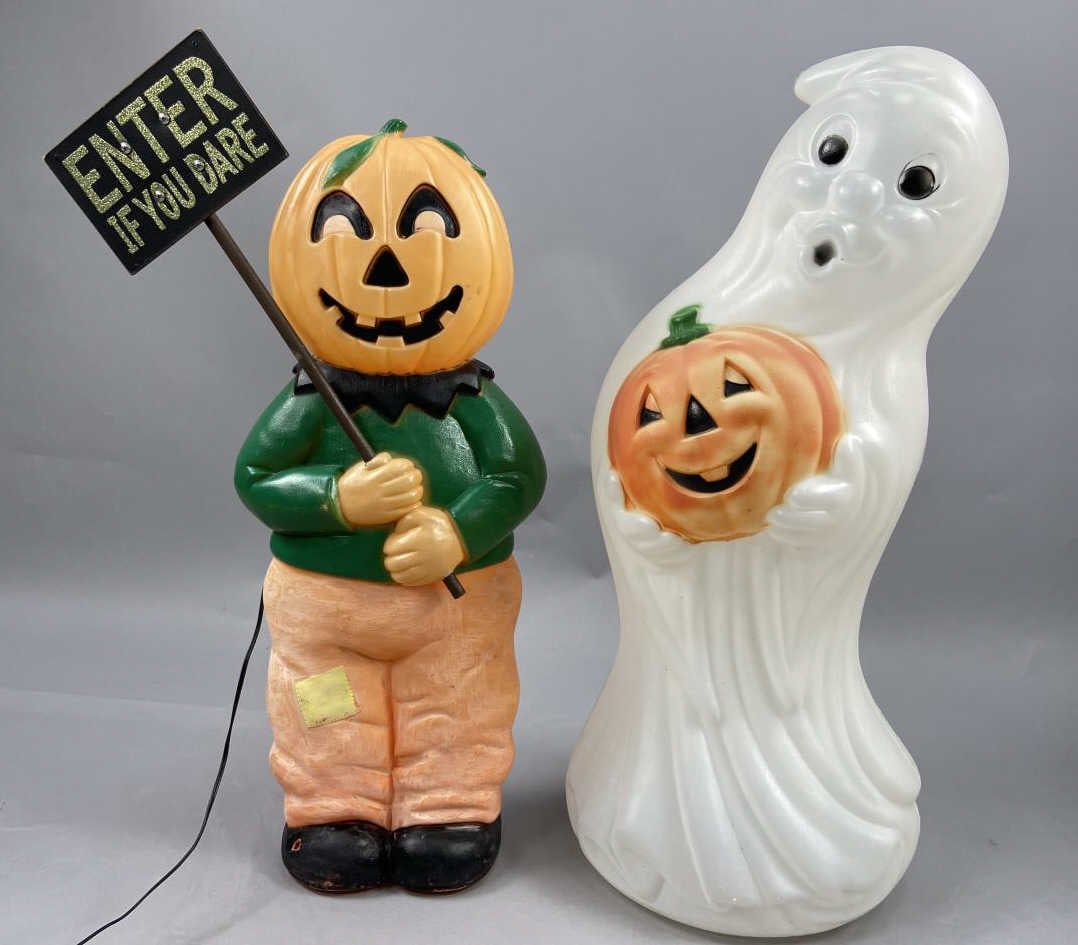 Halloween Blowmolds Ghost & Scarecrow Auction
