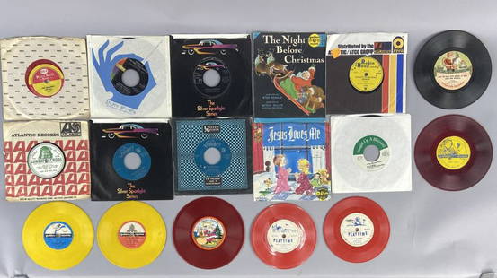 17 Children's 45 Records Chipmunks, Christmas: Seventeen 45 vinyl records for children featuring religious, Christmas, and Alvin and the Chipmunks. Witch Doctor by David Seville, Silver Spotlight Series United Artist Records, XW063. Alvin's Harmon