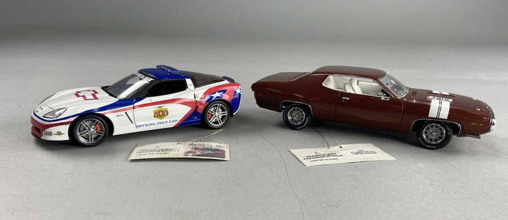 Franklin Mint 2006 Corvette & 1971 Plymouth GTX: Chevrolet 2006 Corvette Indy 500 Pace Car limited edition by Franklin Mint Precision Model, includes original tag. 1971 Plymouth GTX Limited Edition by Franklin Mint Precision Models, 2007. Doors