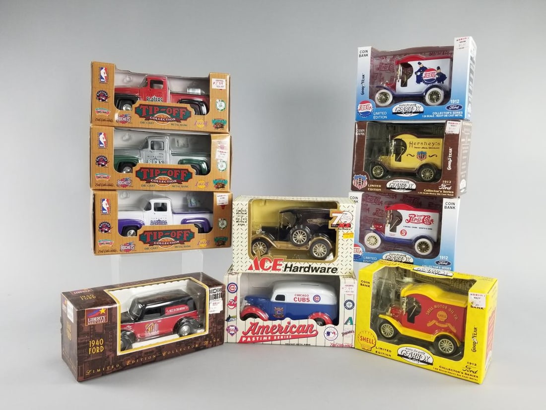 Ten Die Cast Car Banks, NIB (1 of 5)