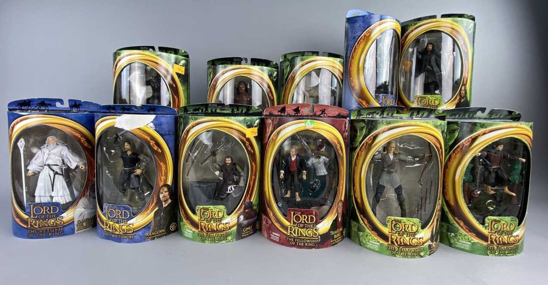 Lord of the Rings Fellowship 11 Action Figures (1 of 14)