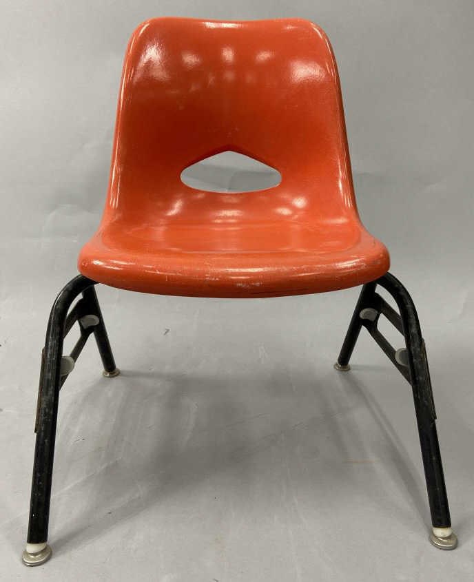 Orange Fiberglass Preschool Classroom Chair: Small toddler size mid century school chair, marked on the bottom Krueger Metal Products Green Bay Wis. Chair is 22 inches tall and 13 1/2 inches wide, 11 inches tall from floor to seat. SHIPPING INFO