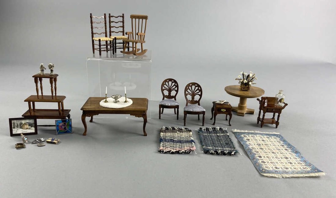 Dollhouse Living Room & Dining Room Furniture (1 of 20)