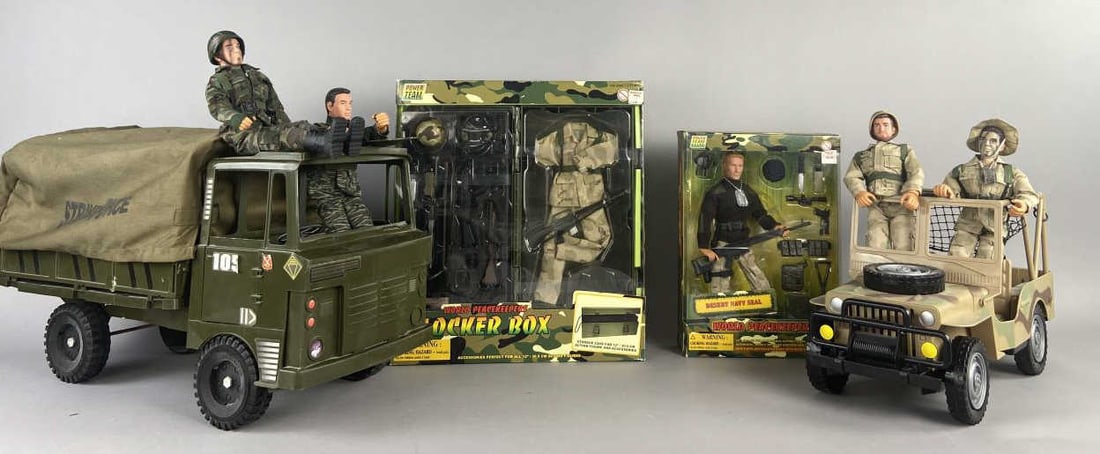 Power Team World Peace Keepers Dolls & Trucks (1 of 16)