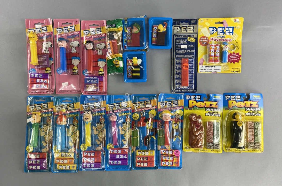 Pez Peanuts, Flintstones, Petz, Cereal, Clown (1 of 9)