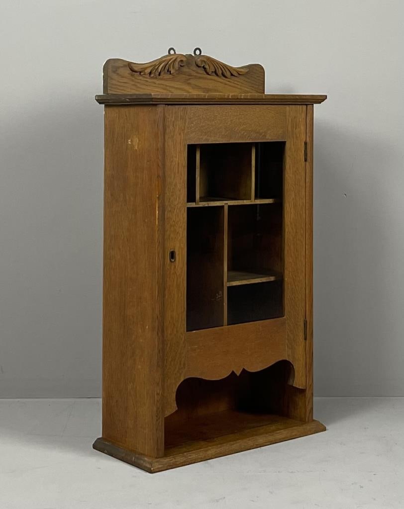 Antique Oak Wall Auction