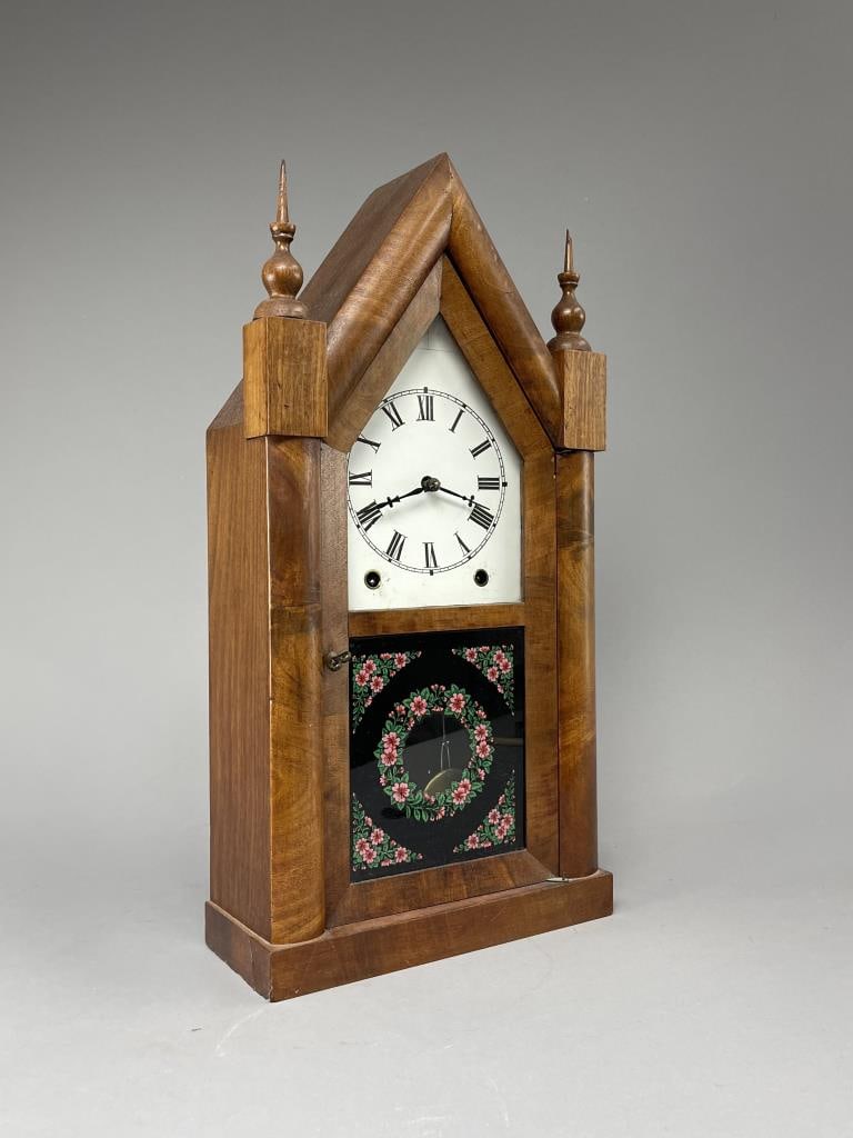 New Haven Gothic Steeple Mantle Clock (1 of 6)