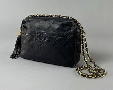 Pre-owned Chanel 1997 Diamond-quilted Tote Bag In Black