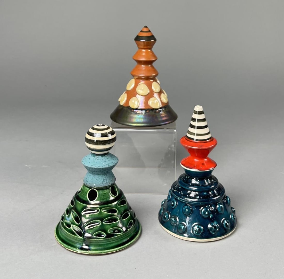 Kaiser Suidan 3 Conical Ceramic Sculptures (1 of 8)