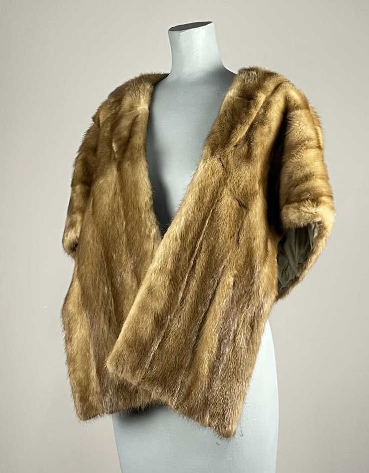 Vintage Midcentury Mink Stole (1 of 6)