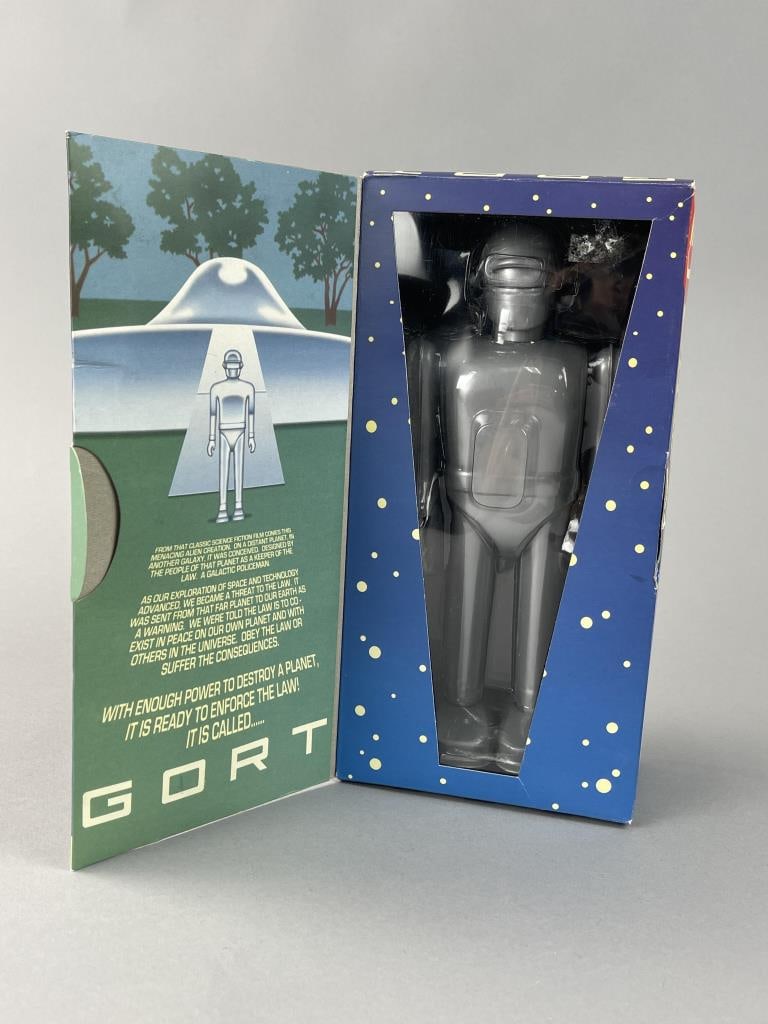 Tin Litho Wind Up Gort w/ Box by Rocket USA: 2000 Appx 9''Made in China SHIPPING: In-House shipping available. Please read our Shipping Policies prior to bidding.