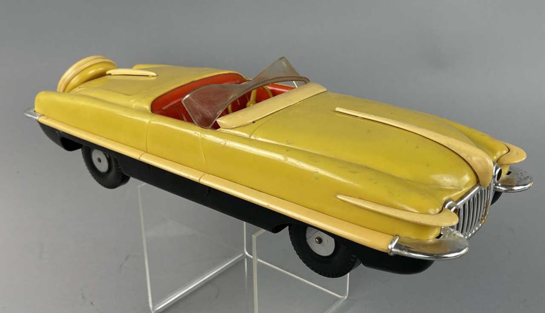 Vintage Irwin Steeraway Sportster Wonder Car (1 of 10)