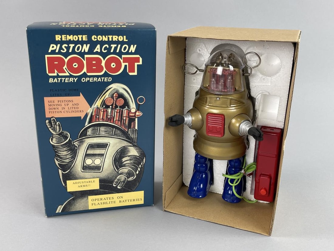 Ha Ha Toy Reproduction Piston Action Robot in Box (1 of 6)