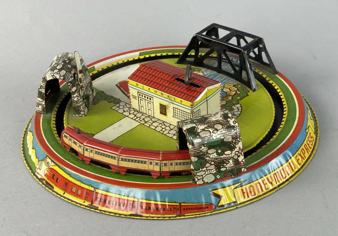 Vintage Marx Tin Litho Wind Up Honeymoon Express (1 of 5)