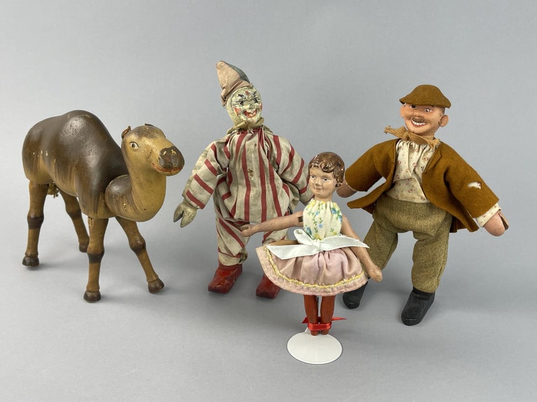 Schoenhut's Humpty Dumpty Circus Accessories (1 of 15)