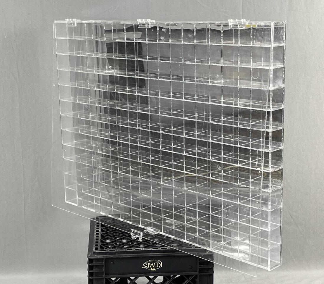 Mirror Back Display Case (1 of 3)