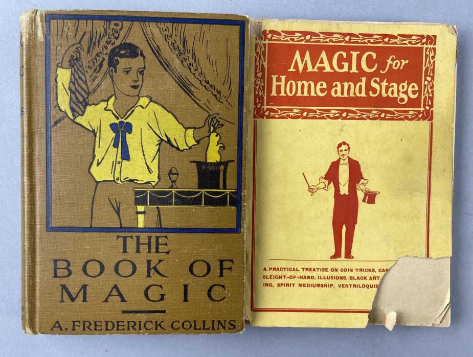 The Book of Magic & Magic for Home and Stage (1 of 8)