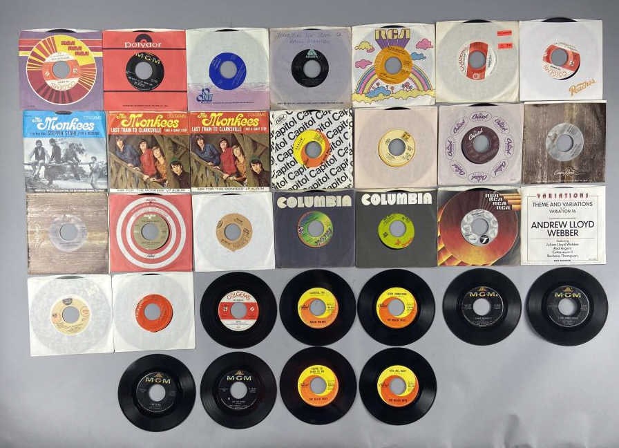 32 Singles Pop Oldies Monkees, Beach Boys: The Beach Boys Sloop John B & Wouldn't It Be Nice by the Beach Boys, Bros. Records, GRE 0101. The Beach Boys Medley & God Only Knows, Capitol Records, A-5030, 1981. Beach Boys Love urrounds Me & Good 