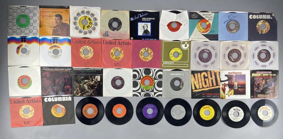 36 Vinyl Singles CCR, Gerry Rafferty, Bad Co. (1 of 10)