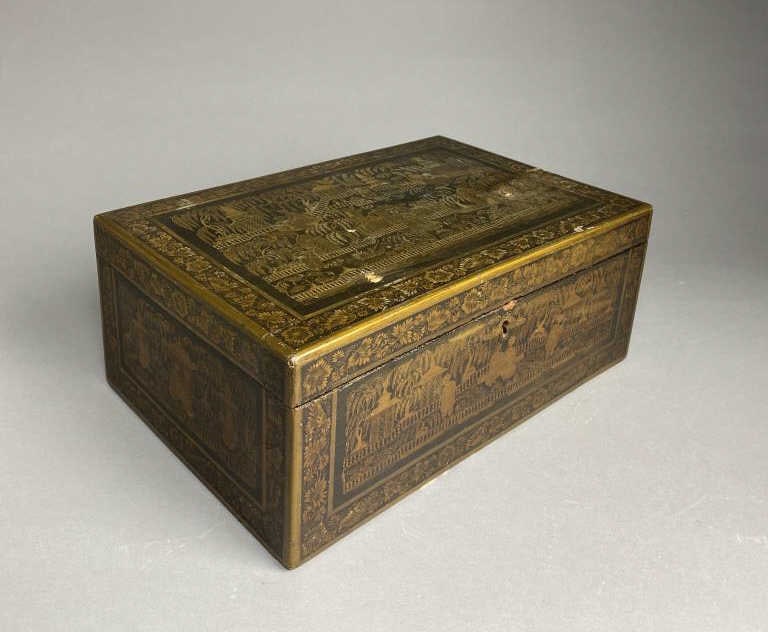 Antique Lacquer & Gilt Chinoiserie Box 19th C. (1 of 10)