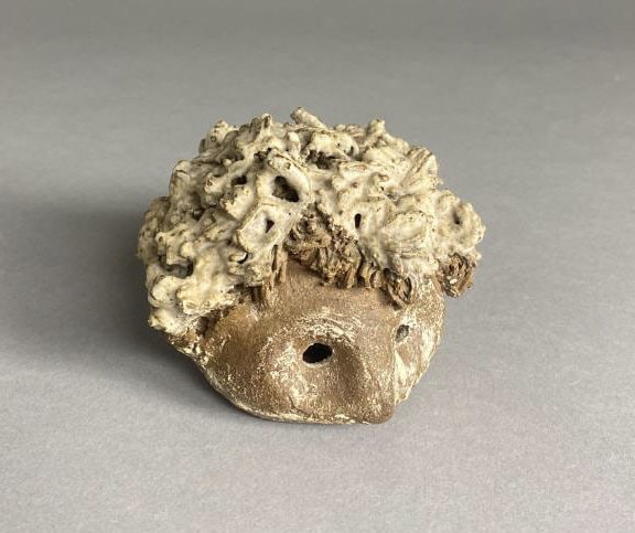 Janka McClatchey Ann Arbor Studio Art Pottery: Mid-century modern Studio pottery hedgehog by Ann Arbor Michigan, artist Janka McClatchey (1919 - 1981), 2-1/2" tall. From the collection of Kenneth Beachler.