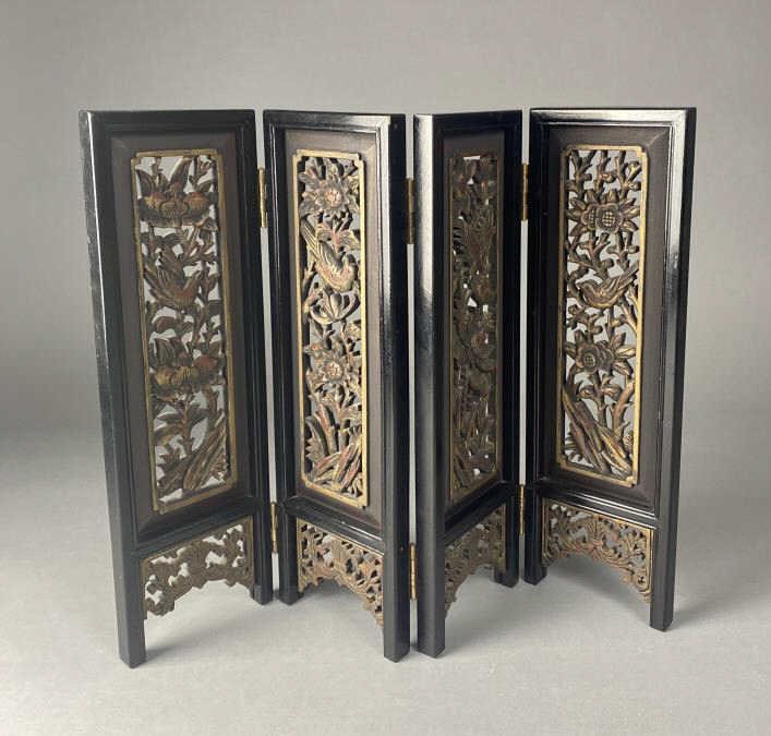 Chinese Table Screen Carved Gilt & Lacquered Wood (1 of 5)